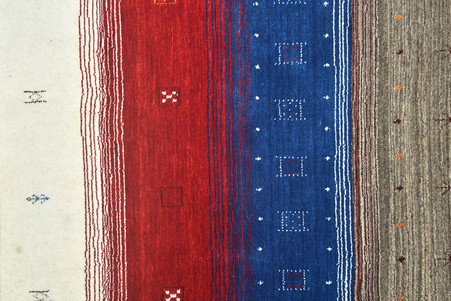 Fantasy Loom Lori Blue